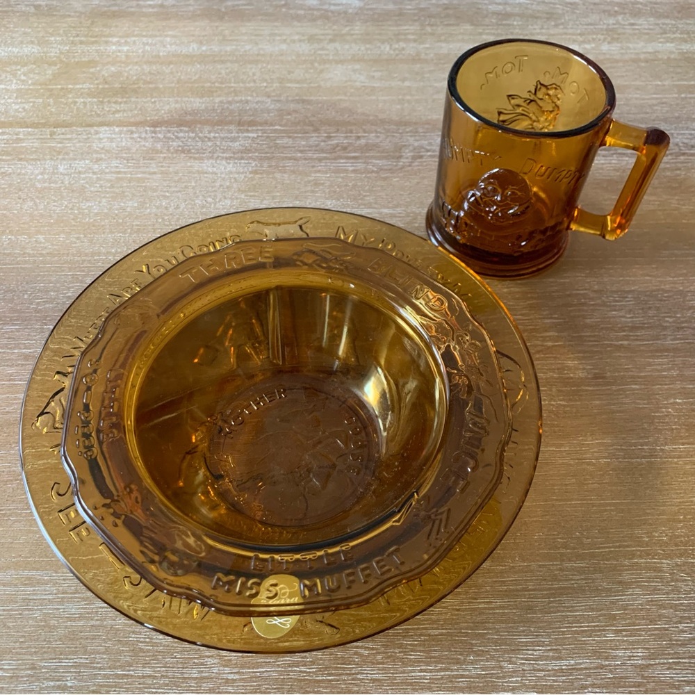 Vintage Amber Nursery Plate Set